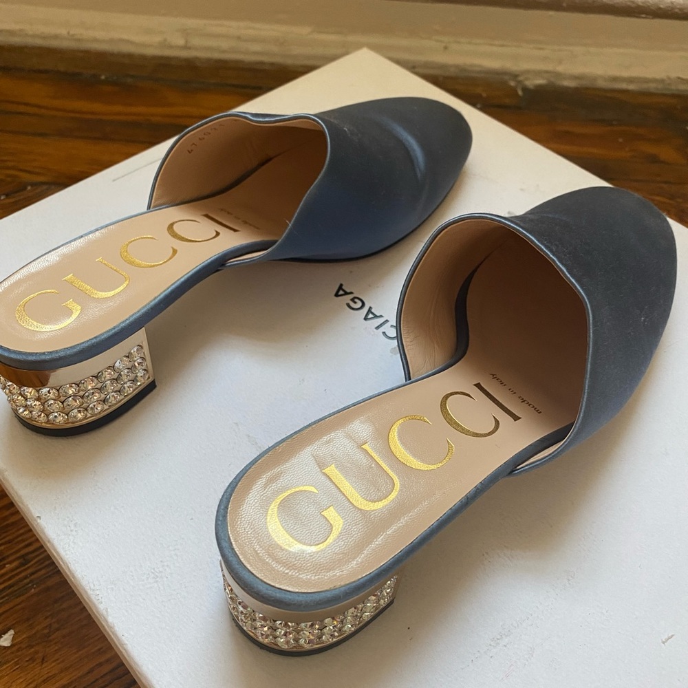 GUCCI Closed Toe Blue Satin Mules w Chrystal Heels, size 7